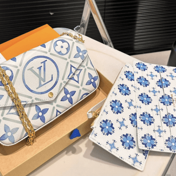 Louis Vuitton (V) Inspired bag crossbody